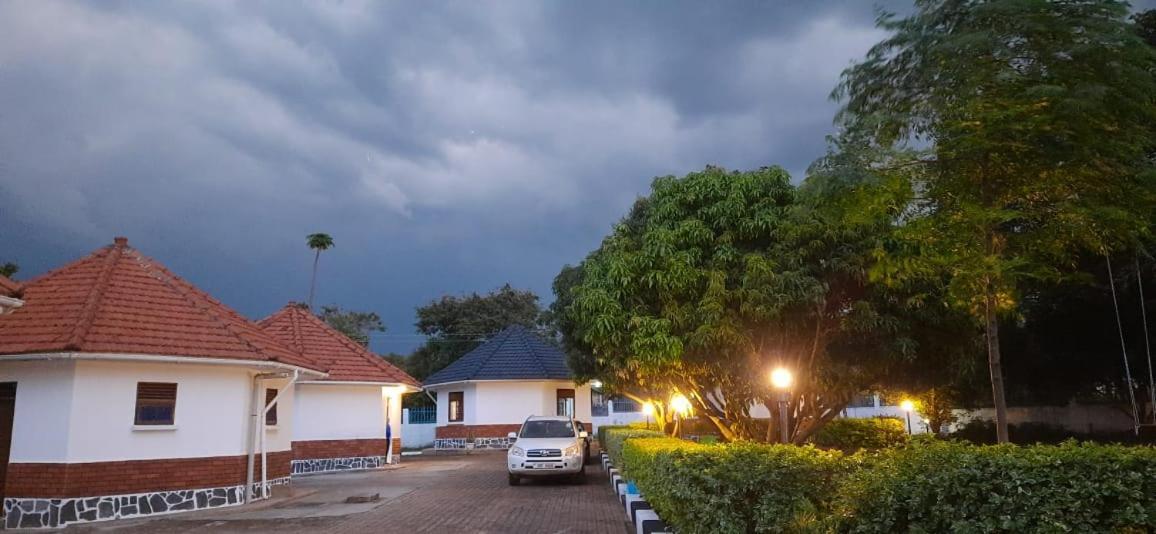 Northern Pearl Gulu Exterior photo